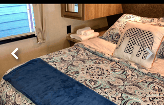 2017 Shasta RVs Revere 32DS