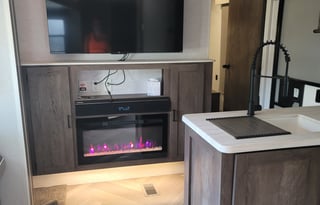 Welcome Friends - Monica Luxury Bunkhouse Trailer