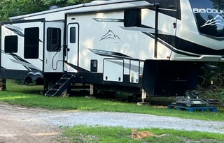 Chad and Kathy’s Vacation Hideaway Sleeps 4