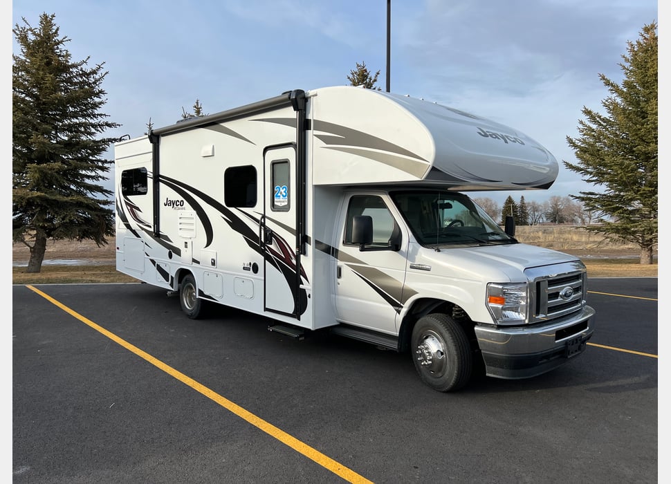 Class C Motor Home rentals in Idaho Falls