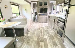 2020 Fully equipped, camping supplies