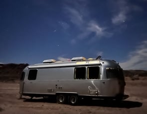 Airstream RV Globetrotter 27FB