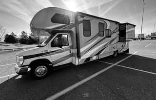 2016 Thor Motor Coach Four Winds 29G. "Let's Go!"