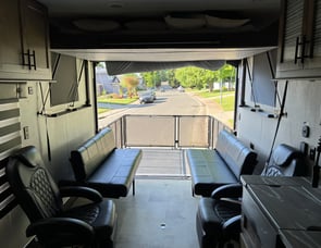 Forest River RV Vengeance Rogue 21V