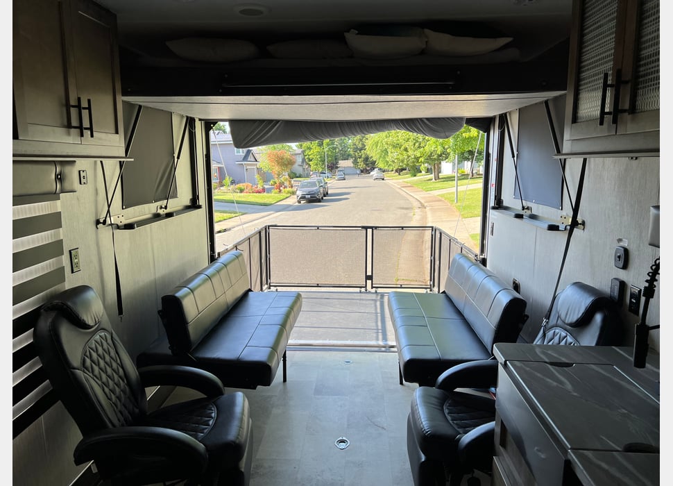 Toy Hauler rentals in Oakley