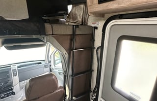 2018 Forest River - 3 full beds - 6 person rental