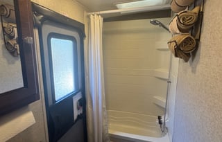 Double Slide Bunk House Generator Included