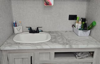 Grant and Cat's Cozy Rolling Retreat