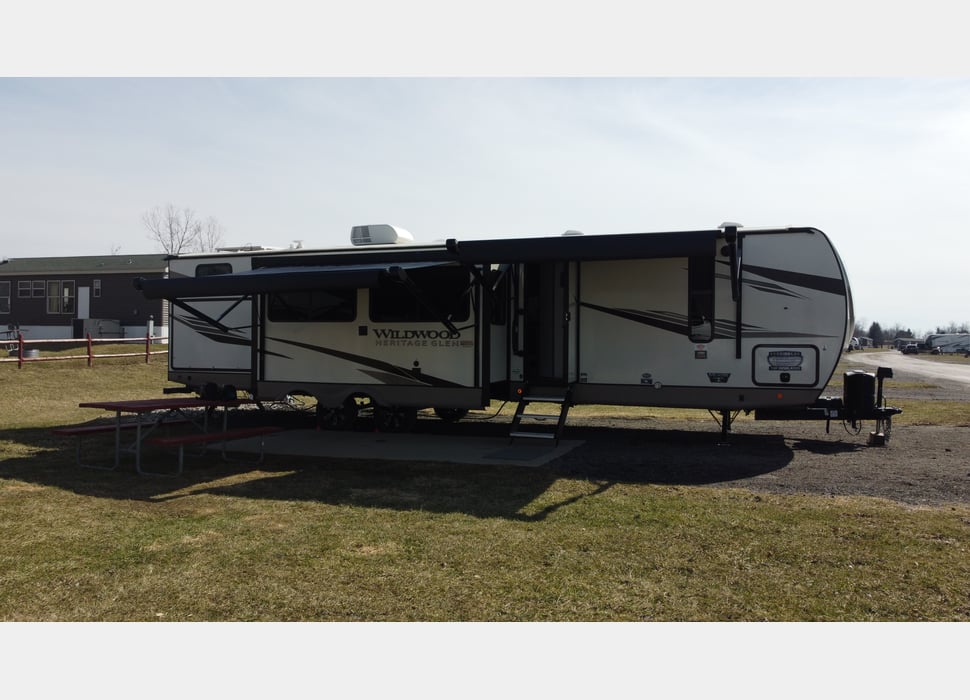 Travel Trailer rentals in Rochester Hills
