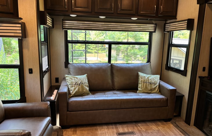 Cozy, relaxing sofa that opens to a queen bed.