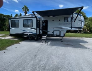 Forest River RV Cherokee Arctic Wolf 291RL