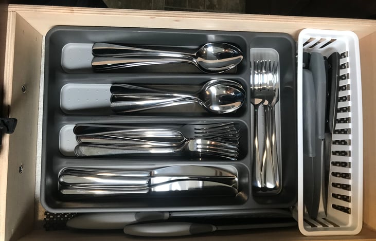 Quality silverware and knifes