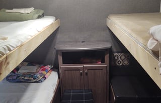 2018 Prowler  30 lx lynx