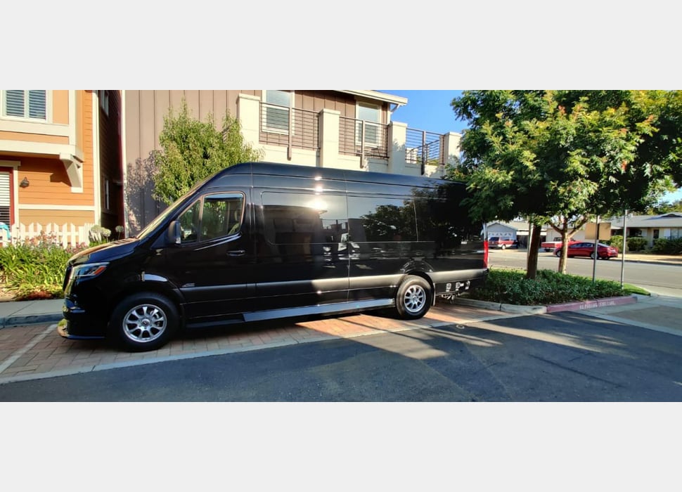 Class C Motor Home rentals in Oakley, CA