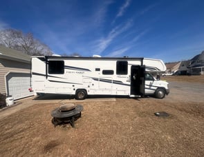 Coachmen RV Freelander 31MB