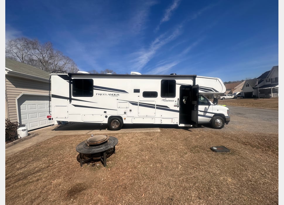 Class C Motor Home rentals in Arlington