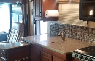 2015 Jayco Precept, Sleeps 6, Fun Times Ahead!