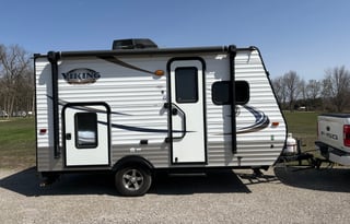 *Squatch III* 2016 Viking by Forest River M16B