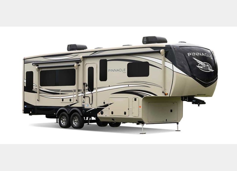 Fifth Wheel rentals in Suwanee