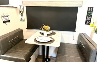 Fully Stocked RV for Family of 5- 2021 Rubicon