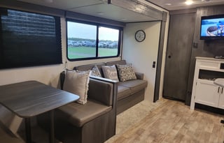 2022 Keystone RV Hideout 272BH