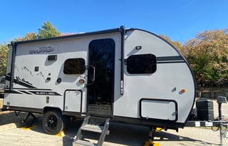 2021 Forest River RV Cherokee Grey Wolf Black Label 18MTBL