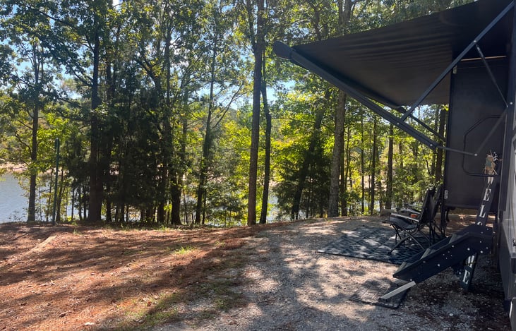 Pats Bluff on Sardis Lake