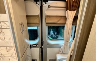 2023 Thor Motor Coach Rize 18M