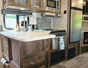 Palomino Puma 257RESS