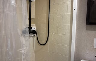 Pickup or delivery opposing slide Wildwood 27 REI