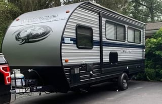 Travel in Comfort and Style up to 6ppl