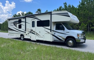 32' Bunkhouse w/WiFi - Your Home Away From Home