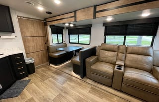 2022 Keystone RV Outback Ultra Lite 302UBH
