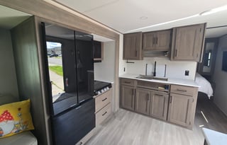 J&J RV Rentals Grand Design