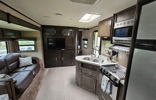 2017 Dutchmen RV Kodiak Ultimate 295TBHS