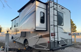 2020 Coachmen RV Pursuit Precision 27DS