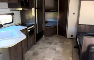 2021 Dutchmen RV Coleman Lantern LT Series 262BH