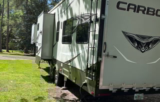 2017 Keystone RV Carbon 357
