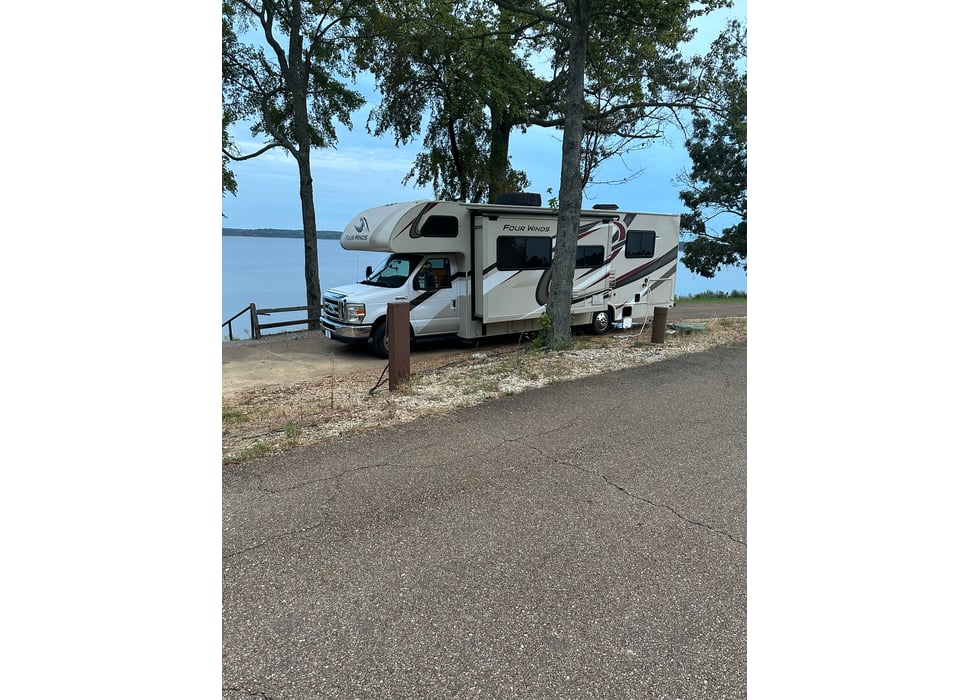 Class C Motor Home rentals in Booneville