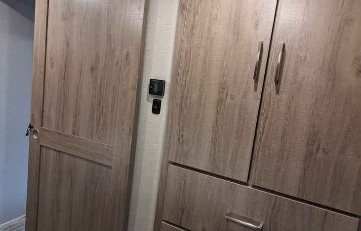 Additional bedroom storage, giving you room for plenty of cloths.