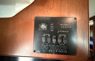 2016 Thor Motor Coach Chateau 24C