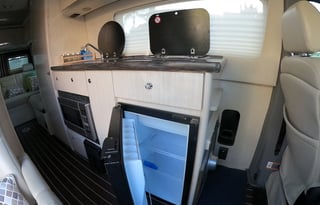 2014 Airstream RV Interstate Interstate Lounge Wardrobe