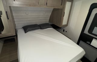 2024 Palomino Puma 31QBBH