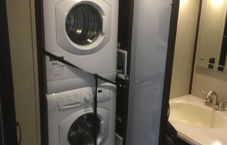 2018 Forest River Columbus F383FB