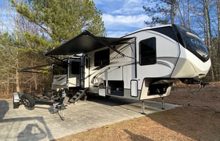 2022 Keystone RV Cougar 368MBI