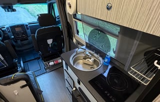 "Vando" - Ultimate Montana Off Grid Adventure Van