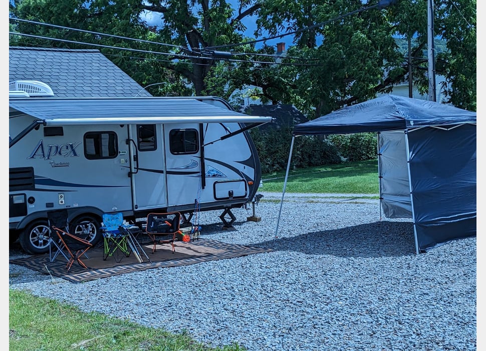 Travel Trailer rentals in Brackenridge