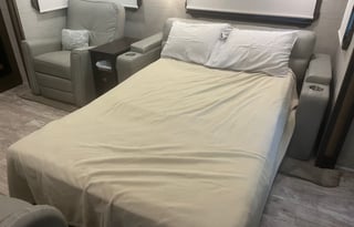 2022 Entegra Coach Emblem 36H