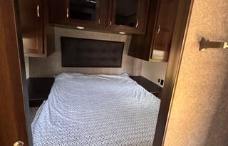 2020 Jayco Toy Hauler-Sleeps 6-Delivery Available