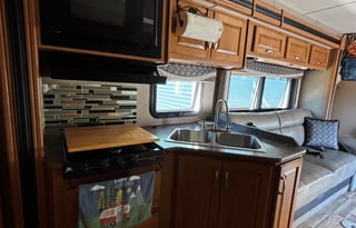 Toy Hauler Family Friendly RV